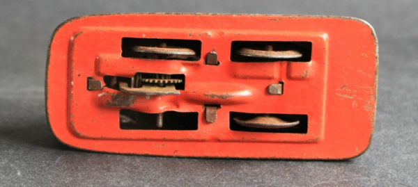 Technofix Sedan Racingcoursecar 1960 Tinmodel with frictiondrive (8331)